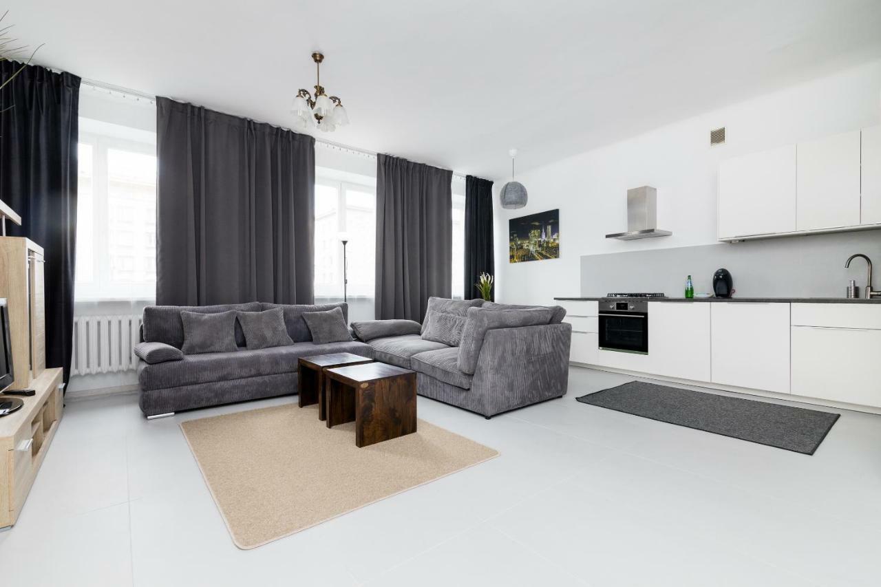 City Centre Apartment Варшава Экстерьер фото
