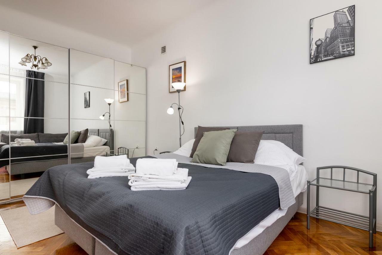 City Centre Apartment Варшава Экстерьер фото