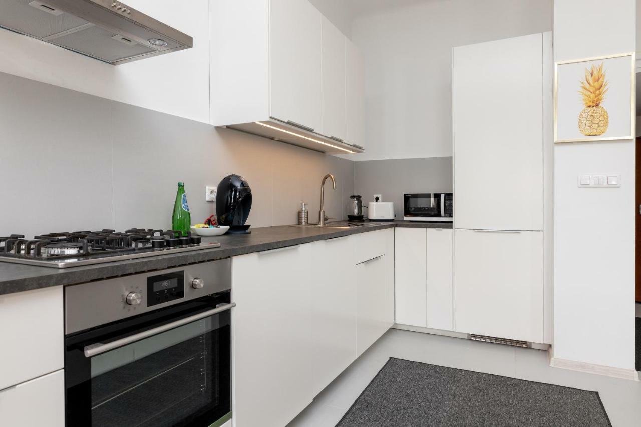 City Centre Apartment Варшава Экстерьер фото