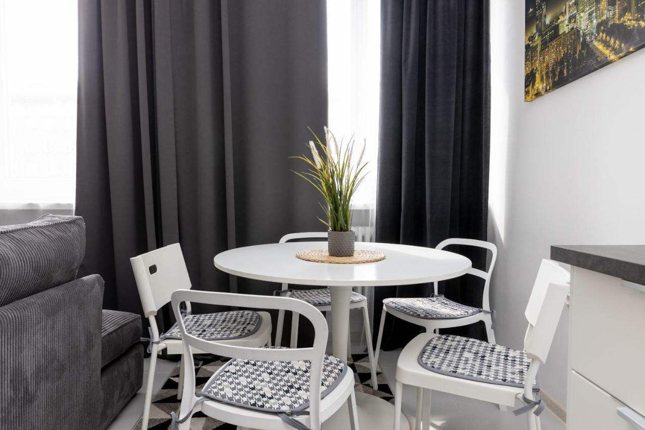 City Centre Apartment Варшава Экстерьер фото