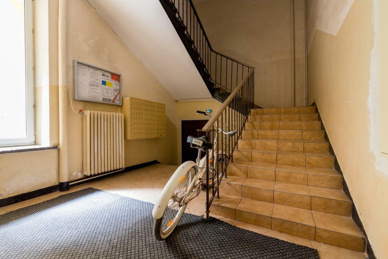 City Centre Apartment Варшава Экстерьер фото